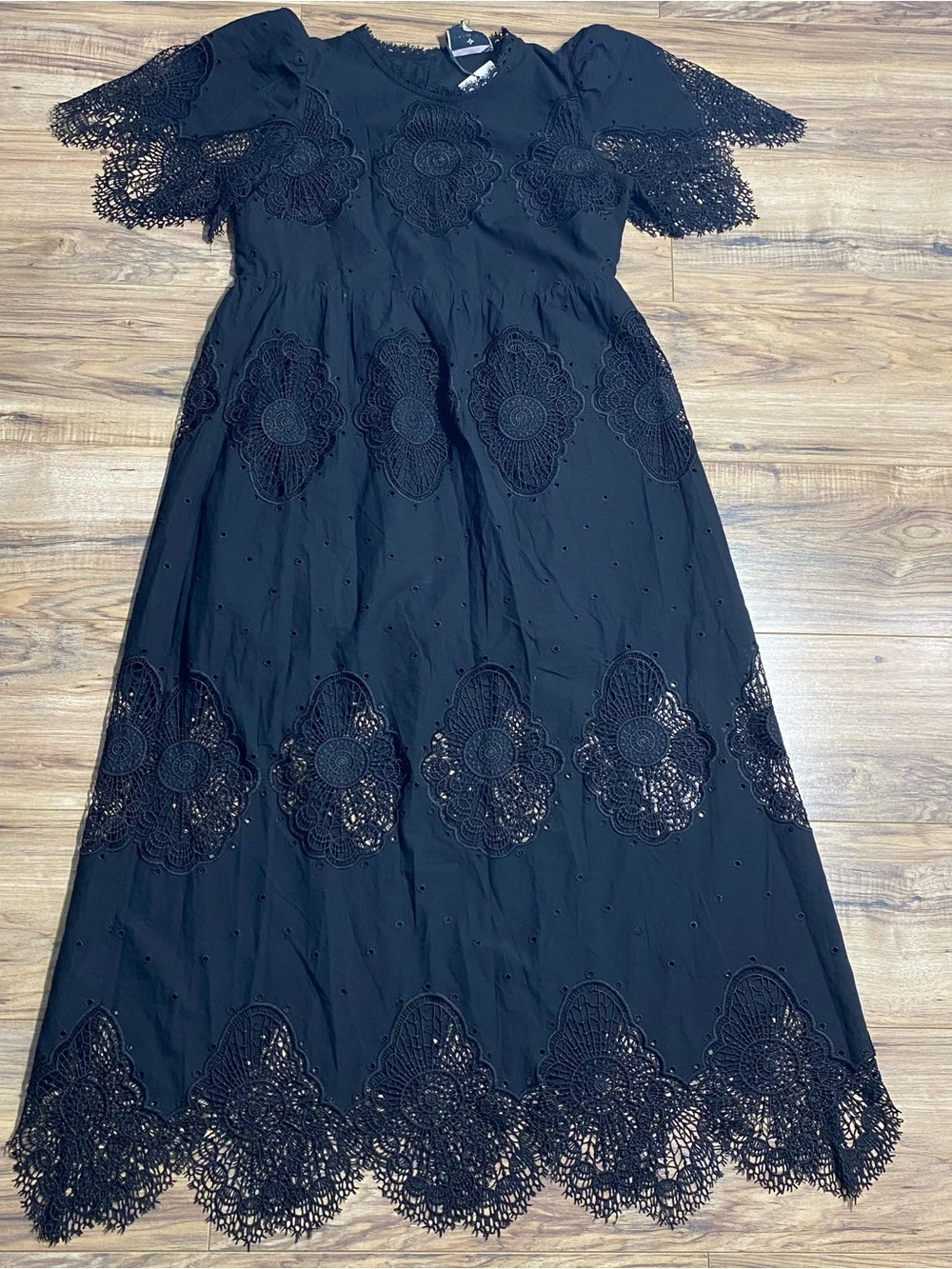 Women’s New with Tags Tuckernuck Black Lace Maxi Dress